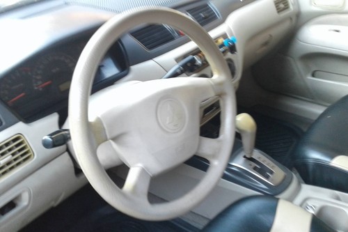 Old 2004 Mitsubishi Lancer 1.6L GLS AT