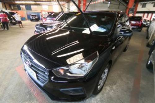 2nd Hand 2020 Hyundai Reina GL 4AT