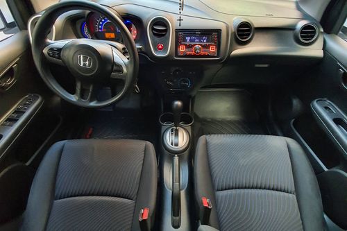 Second hand 2016 Honda Mobilio 1.5 V CVT 