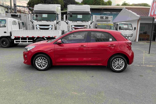Old 2018 Kia Rio Hatchback 1.4 EX AT