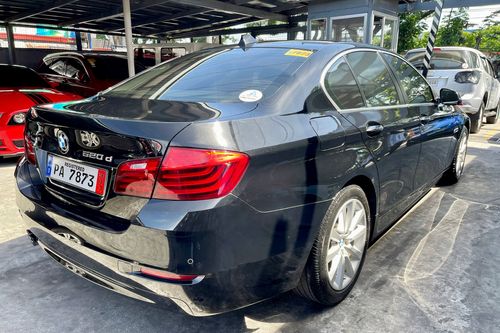 Second hand 2015 BMW 5 Series Sedan 520d Luxury 