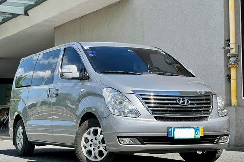 Second hand 2014 Hyundai Grand Starex 2.5 CVX 