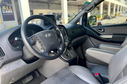 Used 2014 Hyundai Grand Starex 2.5 CVX