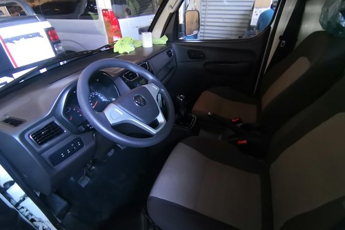 Used 2019 Foton Gratour MPV 14 Seater