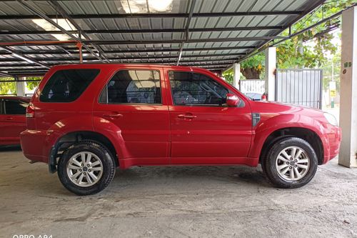 Used 2010 Ford Escape 2.3L XLS AT