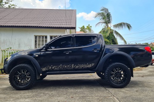 Old 2013 Mitsubishi Strada 2.5L GLX MT