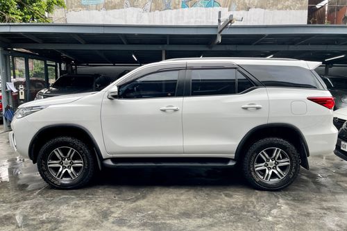 2nd Hand 2016 Toyota Fortuner Dsl AT 4x2 2.5 G
