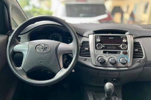Used 2016 Toyota Innova 2.5L E MT