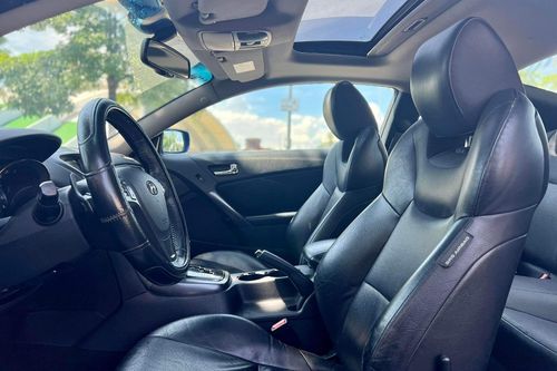 Second hand 2011 Hyundai Genesis Coupe 2.0L TURBO 8AT FL 