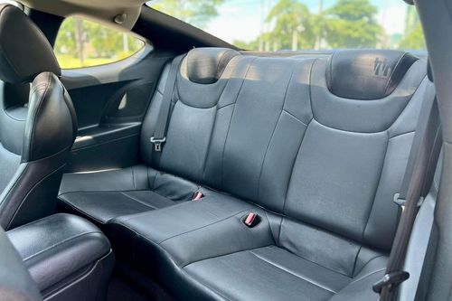 Used 2011 Hyundai Genesis Coupe 2.0L TURBO 8AT FL