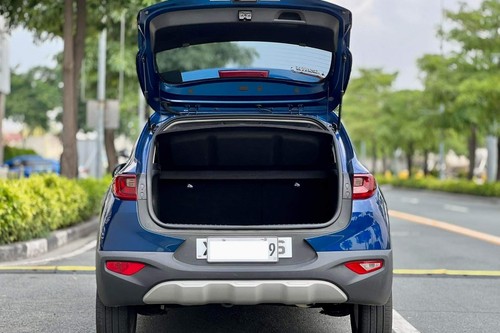 Used 2021 Kia Stonic LX MT