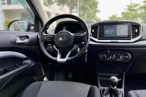 Used 2021 Kia Stonic LX MT