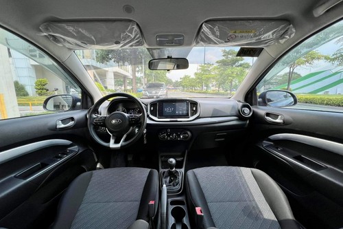 Used 2021 Kia Stonic LX MT