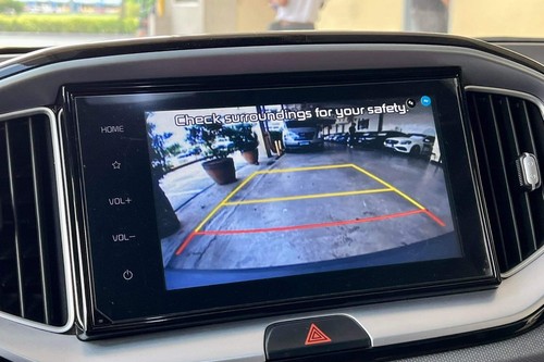 Used 2021 Kia Stonic LX MT