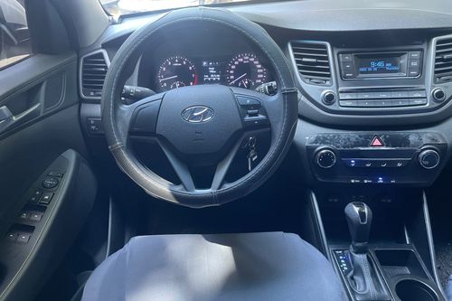 Second hand 2016 Hyundai Tucson 2.0 GL 6AT 2WD 