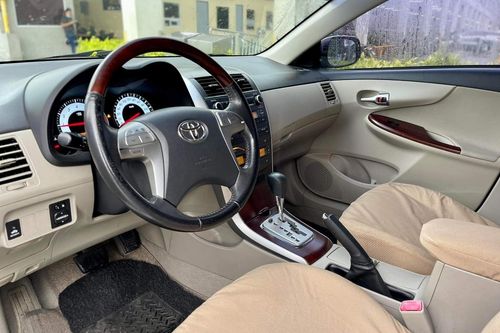 Used 2012 Toyota Corolla Altis 1.6 V AT
