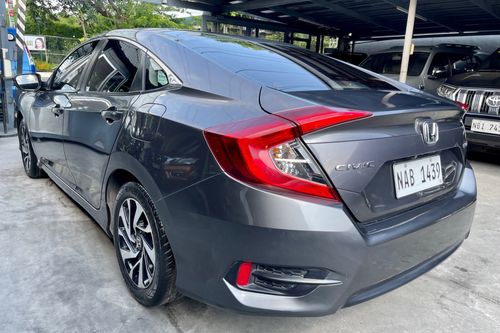 Old 2017 Honda Civic 1.8L E AT