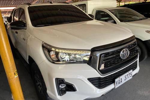 Second hand 2018 Toyota Hilux Conquest 2.8 4x4 A/T 