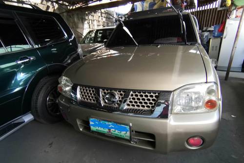 Second hand 2005 Nissan Frontier 2.7L Titanium MT 