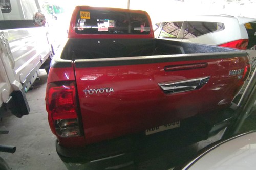 Old 2019 Toyota Hilux 2.8 G DSL 4x4 A/T