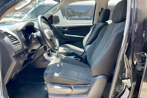 Used 2019 Isuzu mu-X RZ4E LS 4x2 AT