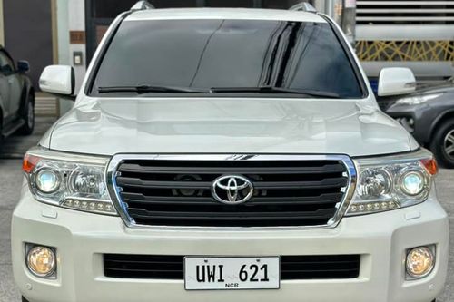 Second hand 2013 Toyota Land Cruiser 200 4.5L GX.R AT 