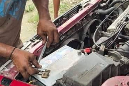 Second hand 1992 Nissan Sentra 1.4L EX Saloon MT 