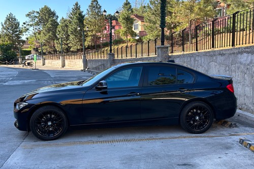 2nd Hand 2016 BMW 3 Series Sedan 318d xDrive AT