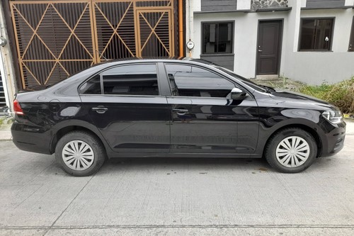Second hand 2018 Volkswagen Santana MPI MT 