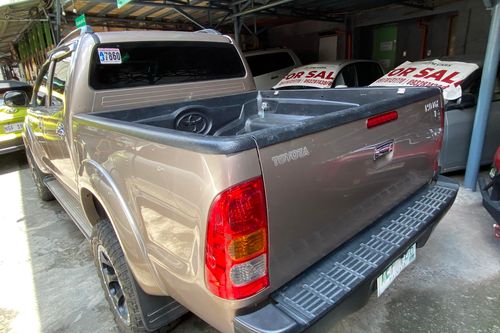 Second hand 2007 Toyota Hilux 2.7 G AT 