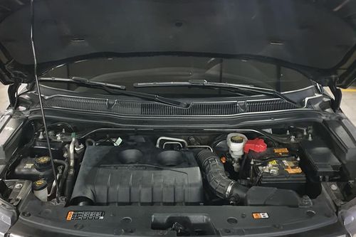 Old 2018 Ford Explorer 2.3L Limited EcoBoost