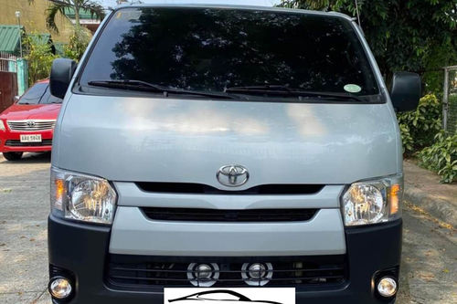 Second Hand 2014 Toyota Hiace