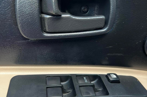 Used 2015 Isuzu Crosswind Sportivo AT