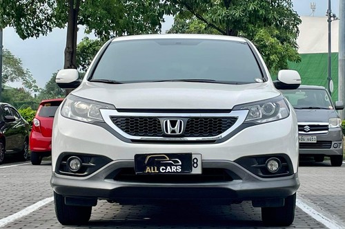 Second hand 2015 Honda CR-V 2.0L AT 