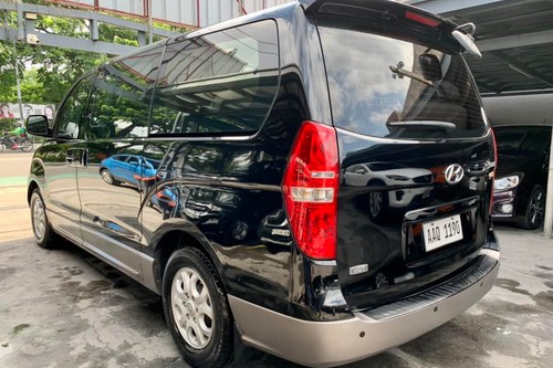 Old 2016 Hyundai Grand Starex 2.5 Gold Dsl