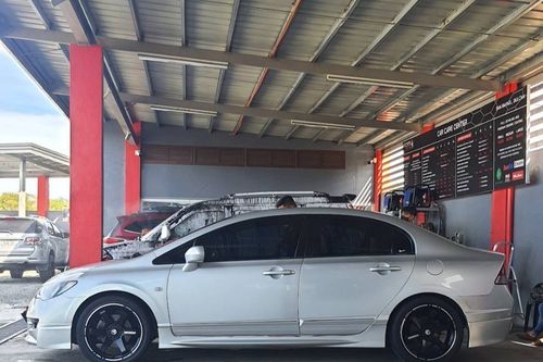 Old 2006 Honda Civic V Turbo CVT Honda Sensing