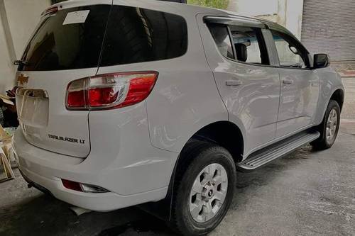 Second hand 2017 Chevrolet Trailblazer 2.8 6AT 4X2 LT 