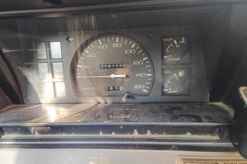 Second hand 2013 Nissan NV350 Urvan Standard Plus 18-Seater 