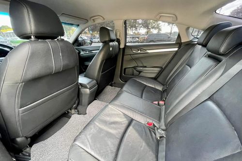 Used 2016 Honda Civic RS Turbo CVT