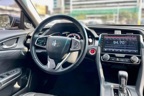 Used 2016 Honda Civic RS Turbo CVT