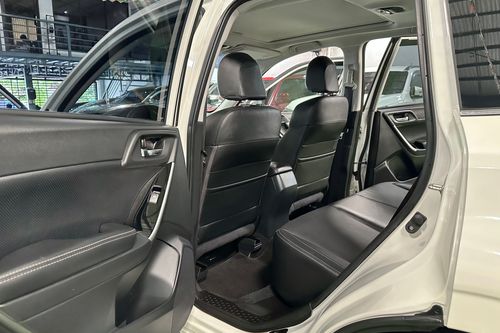 Used 2018 Subaru Forester 2.0i-Premium