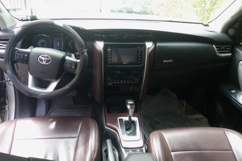 Old 2018 Toyota Fortuner 2.4 G Diesel 4x2 AT