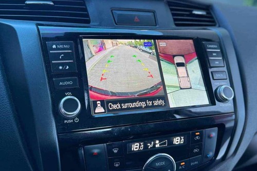 Used 2024 Nissan Navara 2.5 Calibre-X AT 4x2