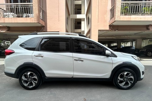 Second hand 2017 Honda BR-V 1.5L V CVT 