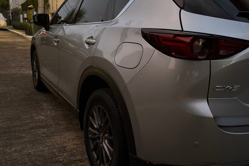Old 2020 Mazda CX-5 2.0L 2WD Sport