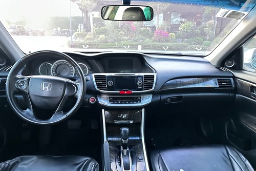 Old 2014 Honda Accord 2.4 S AT