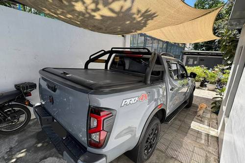 Used 2021 Nissan NP300 Navara 2.5L Pro-4X AT 4x4
