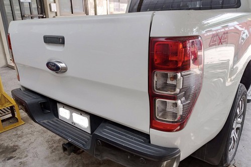 Second hand 2015 Ford Ranger Wildtrak 3.2L 4x4 AT 