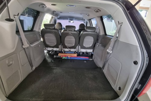 Used 2014 Kia Carnival EX