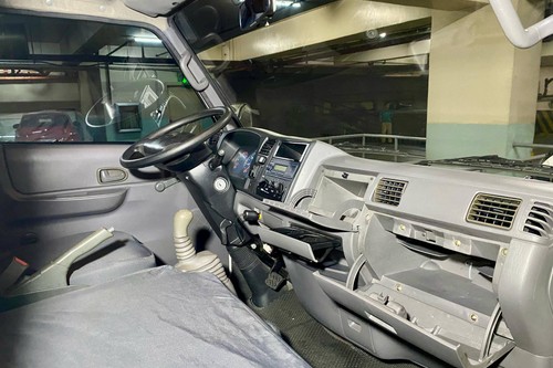 Second hand 2023 JMC Transspoter 15-Seater 